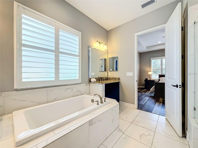 3504 LANDS END WAY, Lutz, FL 33548