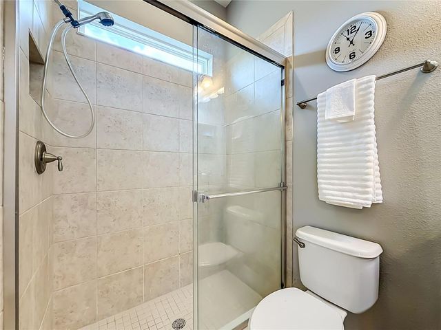 3504 LANDS END WAY, Lutz, FL 33548