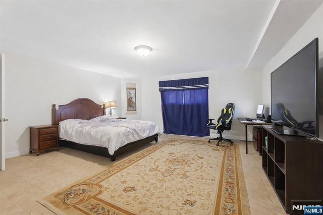 61 Columbia Avenue C0061, Cliffside Park, NJ 07010
