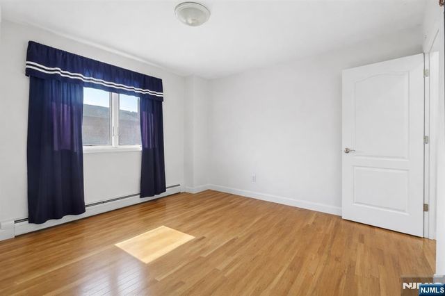 61 Columbia Avenue C0061, Cliffside Park, NJ 07010