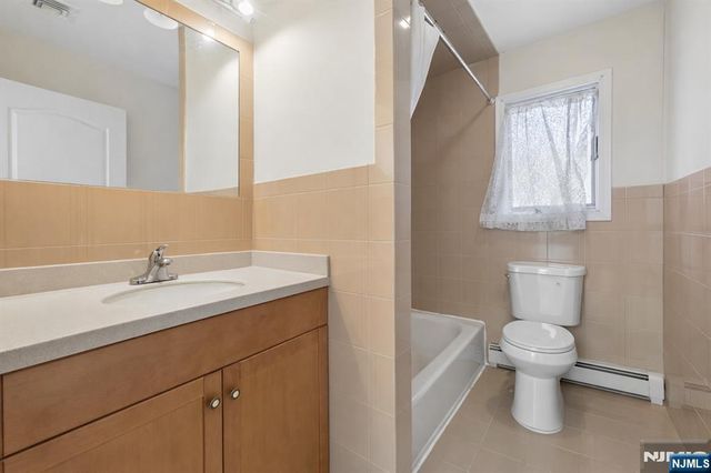 61 Columbia Avenue C0061, Cliffside Park, NJ 07010