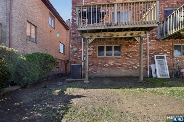 61 Columbia Avenue C0061, Cliffside Park, NJ 07010