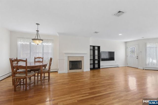 61 Columbia Avenue C0061, Cliffside Park, NJ 07010