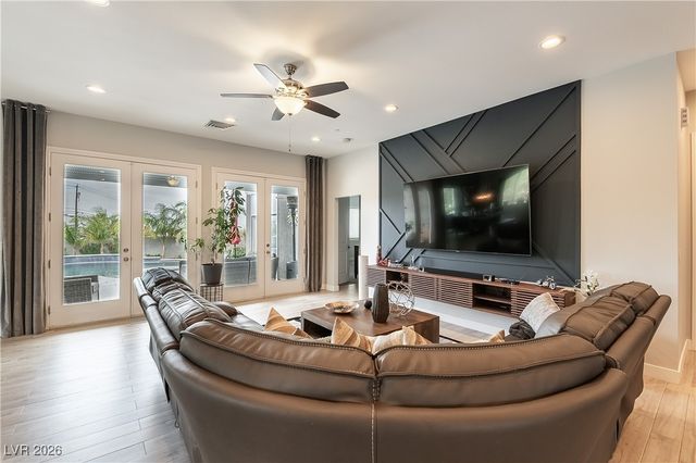 5680 North Park Street, Las Vegas, NV 89149