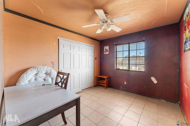 2158 S 46 Dr, Yuma, AZ 85364