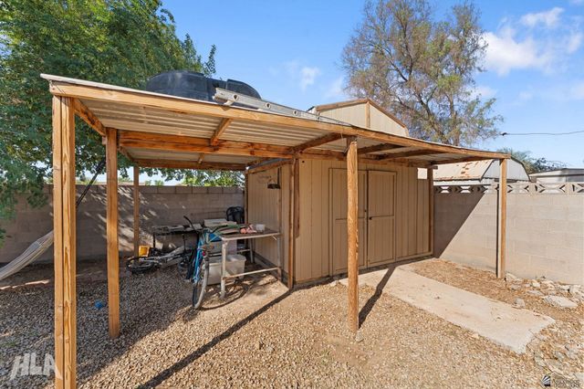 2158 S 46 Dr, Yuma, AZ 85364