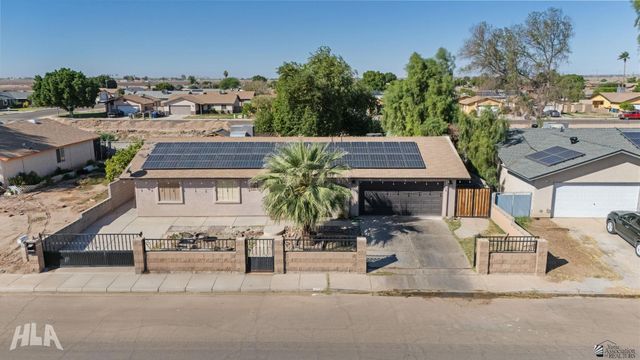 2158 S 46 Dr, Yuma, AZ 85364