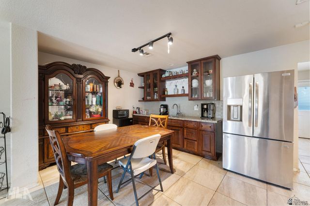2158 S 46 Dr, Yuma, AZ 85364