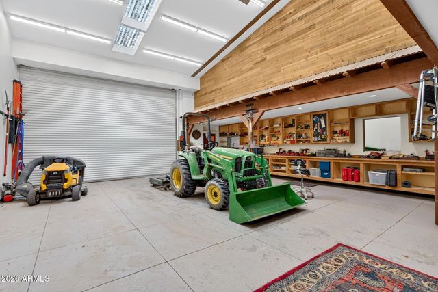 383 W RED FERN Road, San Tan Valley, AZ 85140