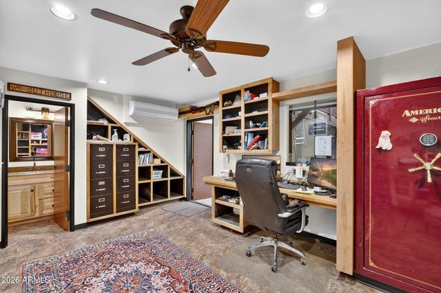 383 W RED FERN Road, San Tan Valley, AZ 85140