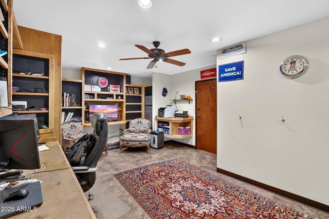 383 W RED FERN Road, San Tan Valley, AZ 85140
