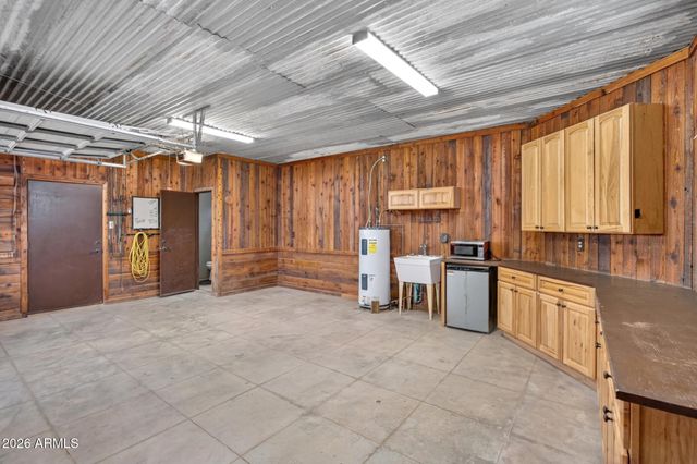 383 W RED FERN Road, San Tan Valley, AZ 85140