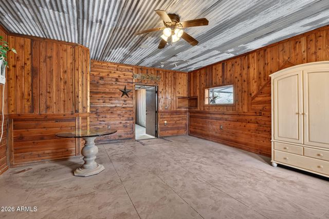 383 W RED FERN Road, San Tan Valley, AZ 85140