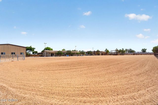 383 W RED FERN Road, San Tan Valley, AZ 85140