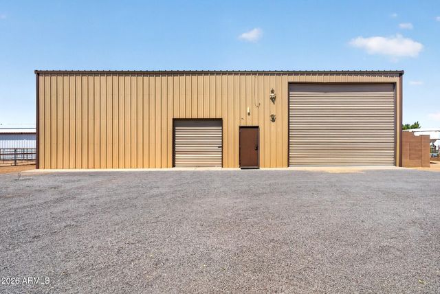 383 W RED FERN Road, San Tan Valley, AZ 85140