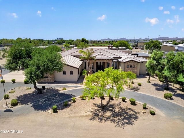 383 W RED FERN Road, San Tan Valley, AZ 85140