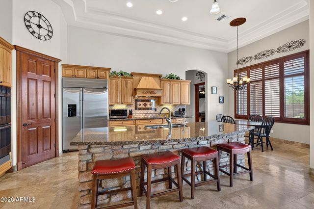 383 W RED FERN Road, San Tan Valley, AZ 85140