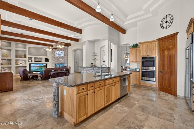 383 W RED FERN Road, San Tan Valley, AZ 85140