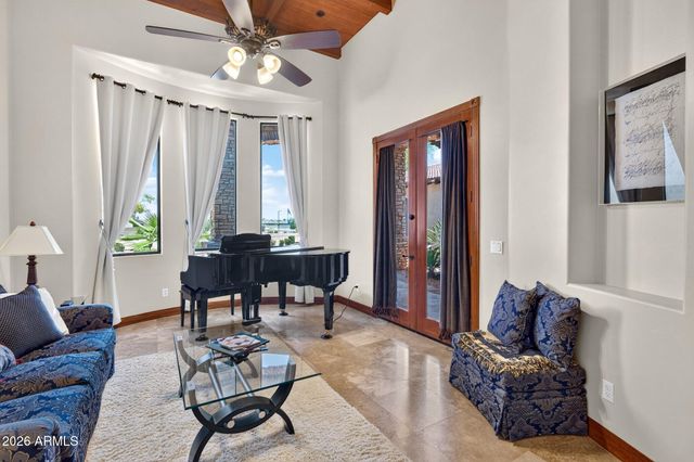 383 W RED FERN Road, San Tan Valley, AZ 85140