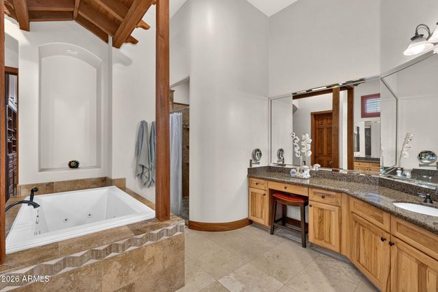 383 W RED FERN Road, San Tan Valley, AZ 85140