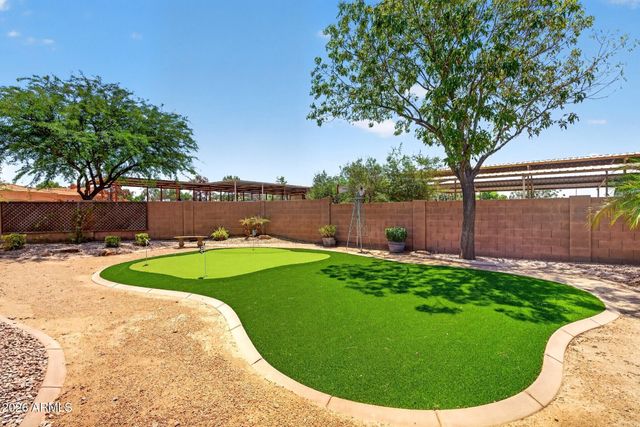 383 W RED FERN Road, San Tan Valley, AZ 85140