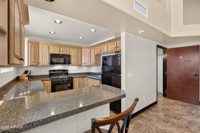 383 W RED FERN Road, San Tan Valley, AZ 85140