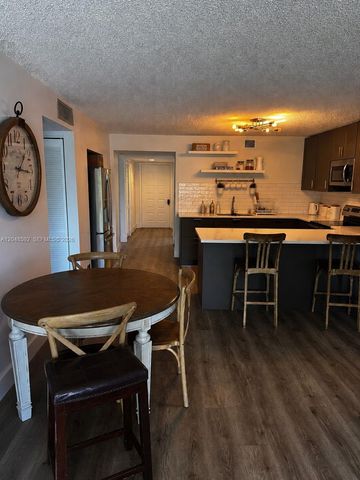 16171 Blatt Blvd 412, Weston, FL 33326