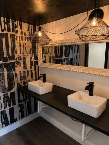 16171 Blatt Blvd 412, Weston, FL 33326