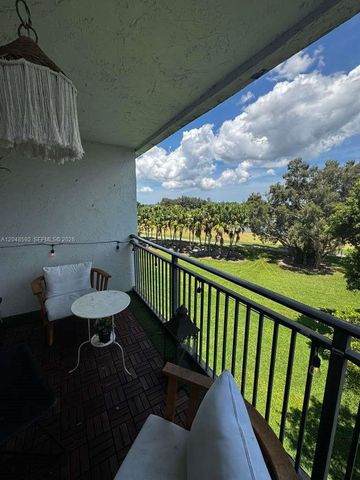 16171 Blatt Blvd 412, Weston, FL 33326