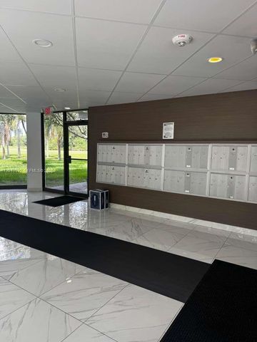 16171 Blatt Blvd 412, Weston, FL 33326