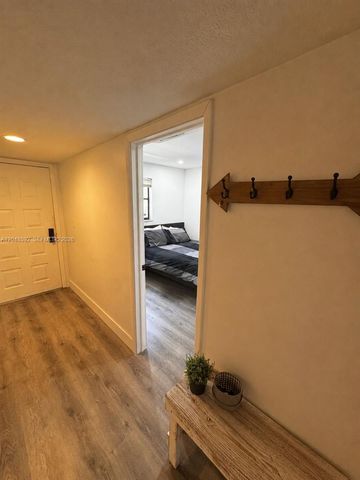 16171 Blatt Blvd 412, Weston, FL 33326