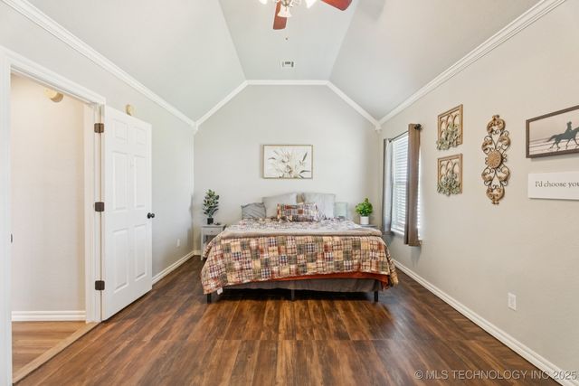 7051 E 150 Street N, Collinsville, OK 74021