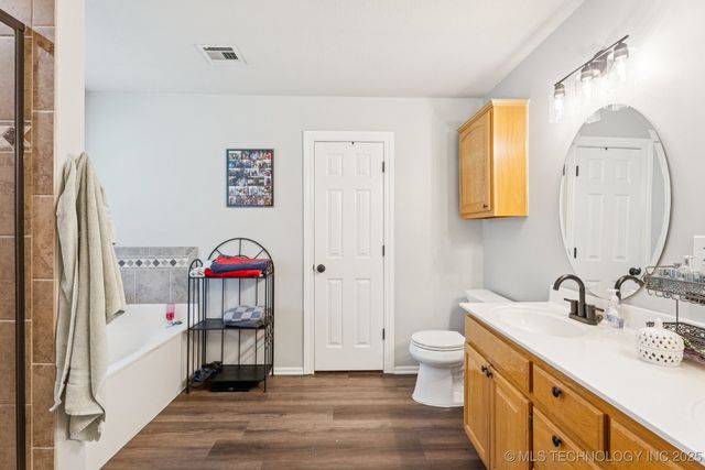 7051 E 150 Street N, Collinsville, OK 74021