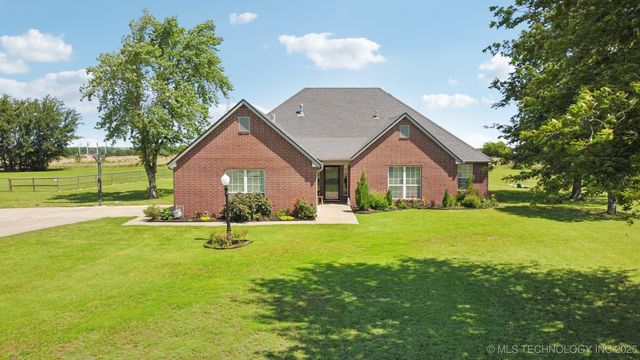 7051 E 150 Street N, Collinsville, OK 74021