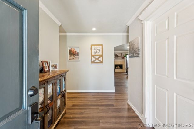 7051 E 150 Street N, Collinsville, OK 74021