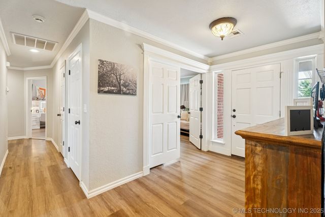 7051 E 150 Street N, Collinsville, OK 74021