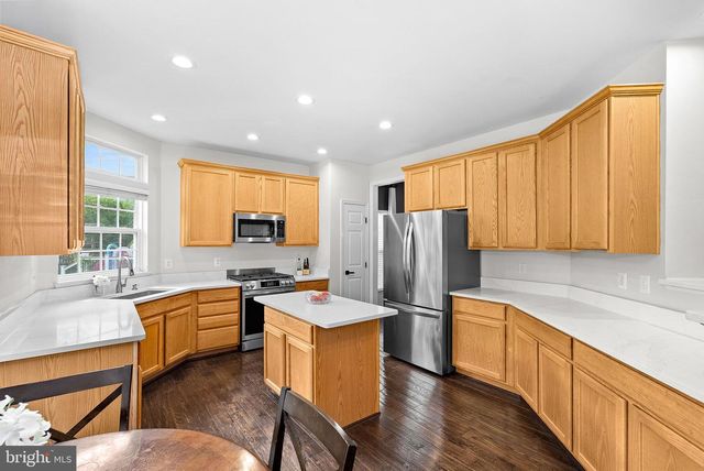 42839 CHAMPNEY CT, Broadlands, VA 20148