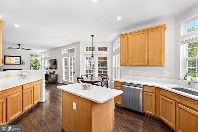 42839 CHAMPNEY CT, Broadlands, VA 20148