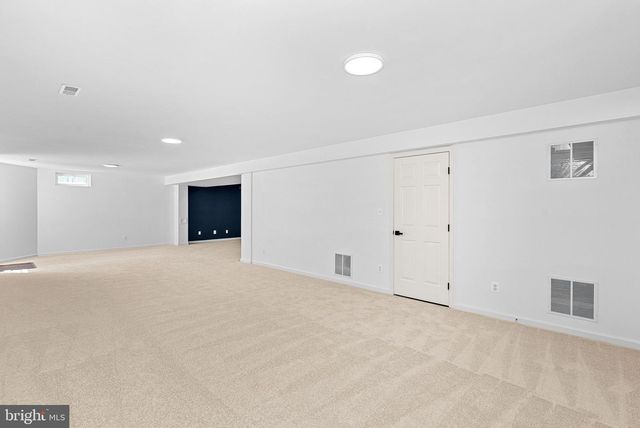 42839 CHAMPNEY CT, Broadlands, VA 20148