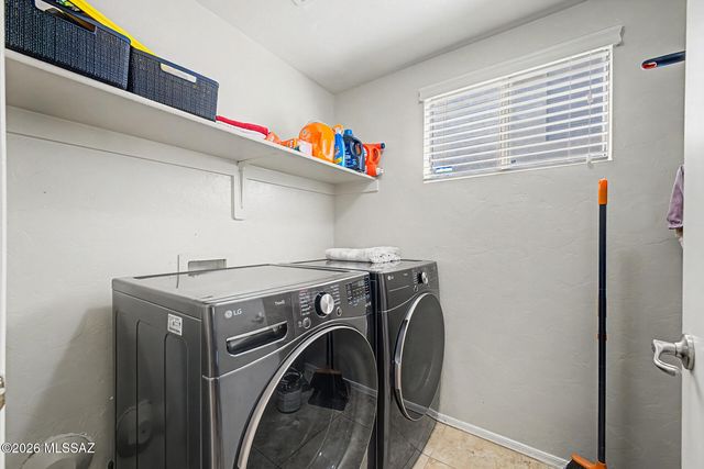 8891 S Desert Valley Way, Tucson, AZ 85747