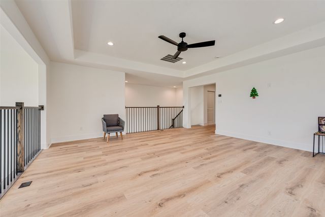 2905 Calvin Road, Mckinney, TX 75071