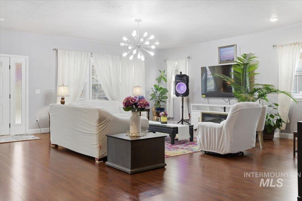 7501 W Swift Ln, Boise, ID 83704 photo 7