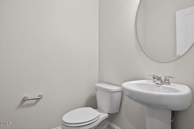 586 Barrington Row Avenue, Zebulon, NC 27597