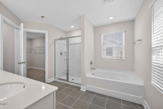 586 Barrington Row Avenue, Zebulon, NC 27597