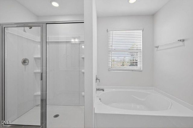 586 Barrington Row Avenue, Zebulon, NC 27597