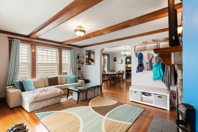 46 Bickford Ave 46, Revere, MA 02151