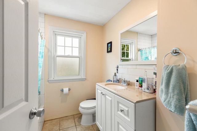 46 Bickford Ave 46, Revere, MA 02151