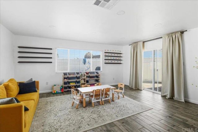 10002 Stanley Ct, Santee, CA 92071