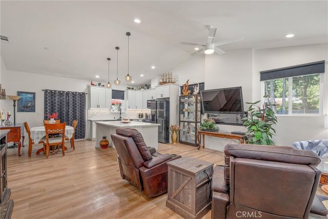 14106 Norwich Circle, Magalia, CA 95954