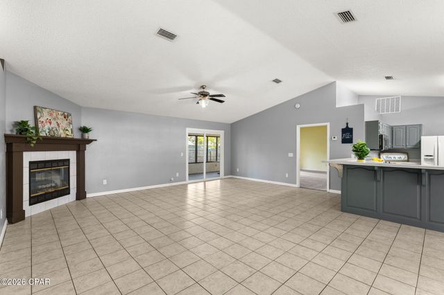 902 Laurel Oak Lane, Panama City, FL 32408